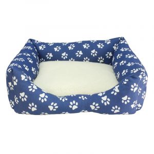 Cama Azul con huellas blancas